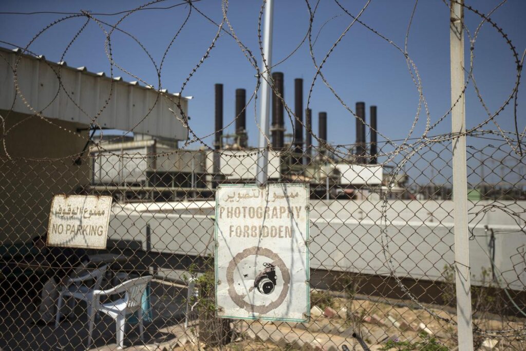 Gaza power plant restarts
